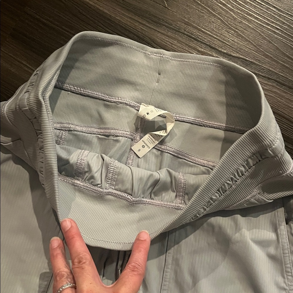 LULULEMON Light gray Ribbed Drawstring Joggers - Picture 7 of 13
